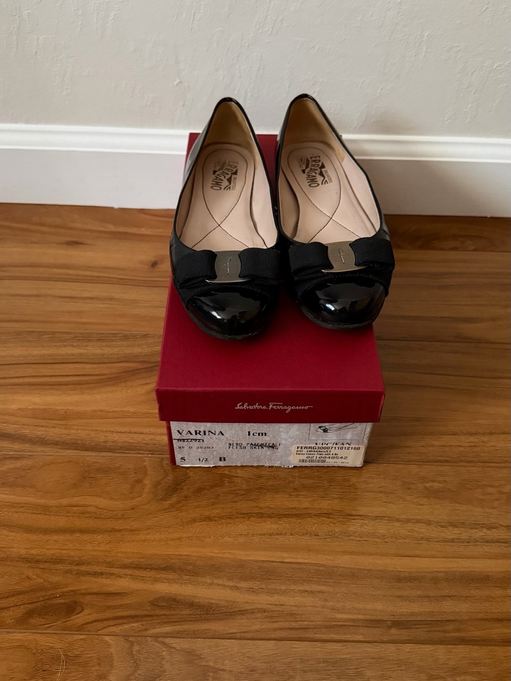 Salvatore Ferragamo Black Patent Varina Bow Baller Flats